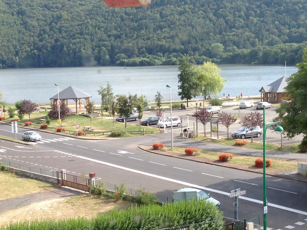 La Vue Sur Le Paradis ชามบูง-ซัวร์-แลค ภายนอก รูปภาพ